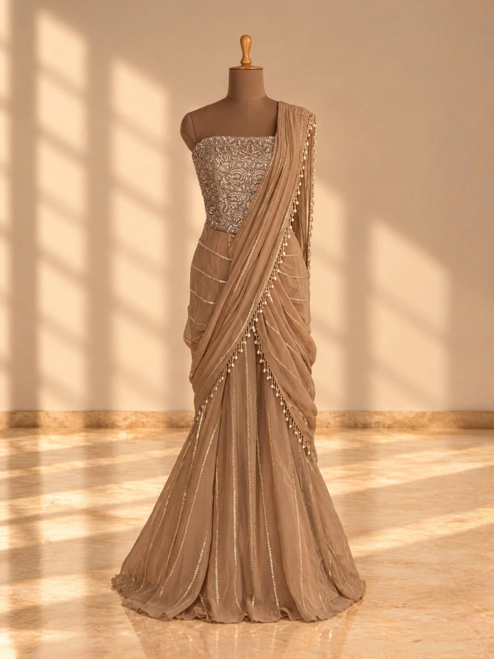 maanya corset saree