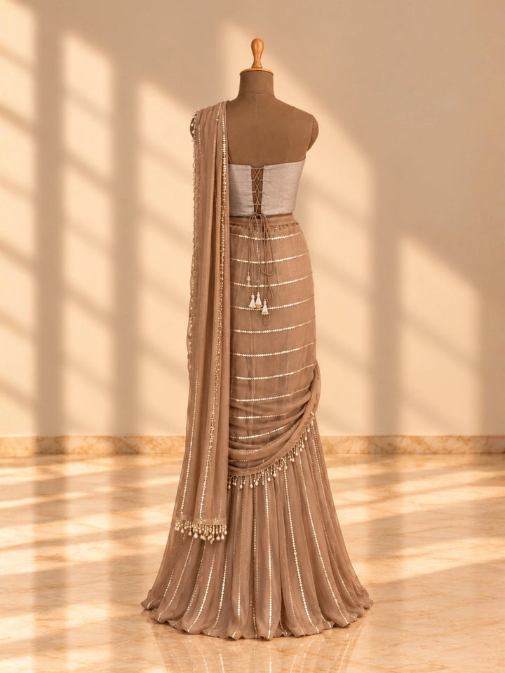 maanya corset saree