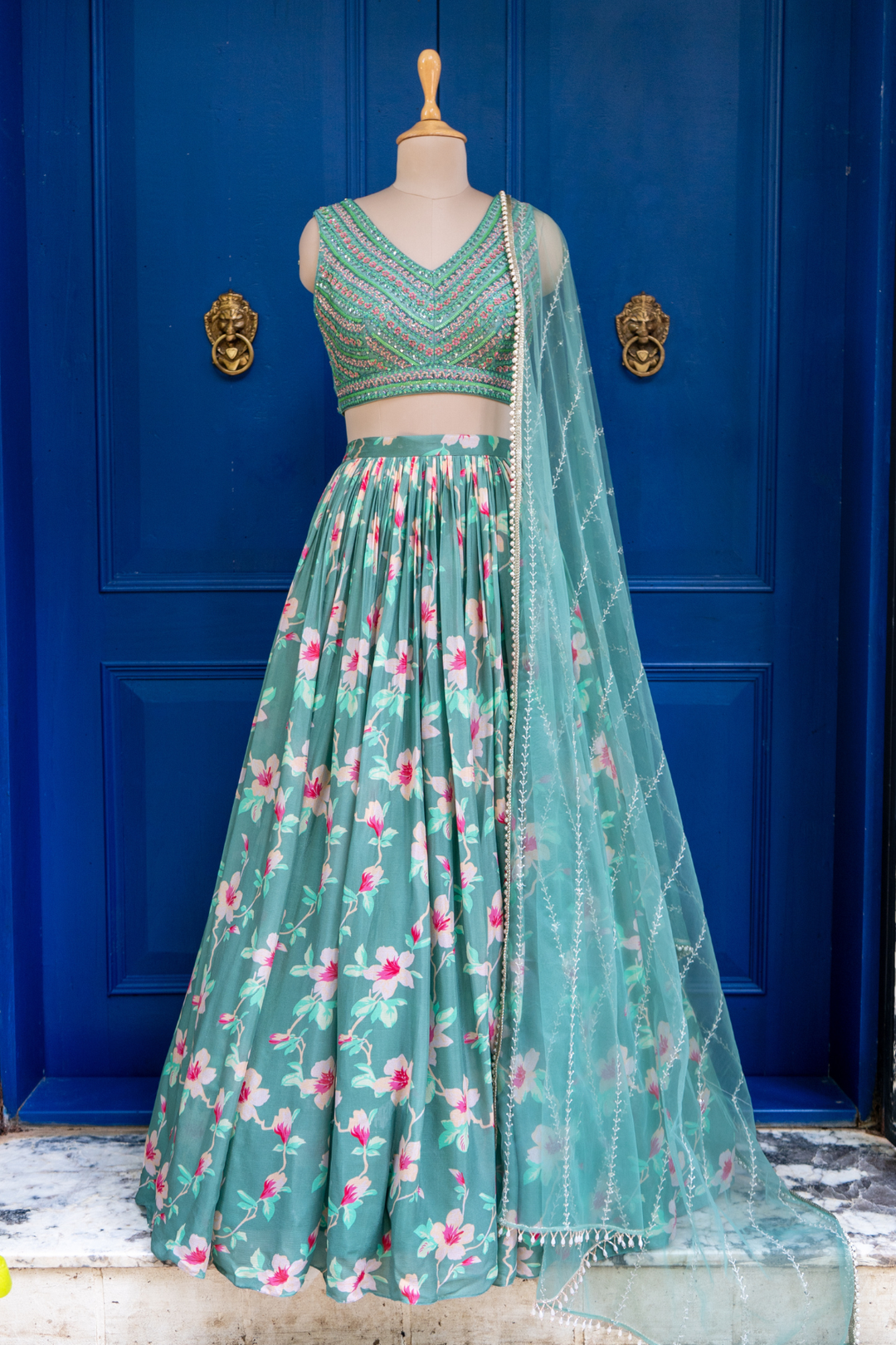 Izumi frill skirt