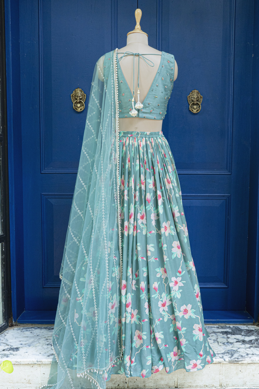 Izumi frill skirt