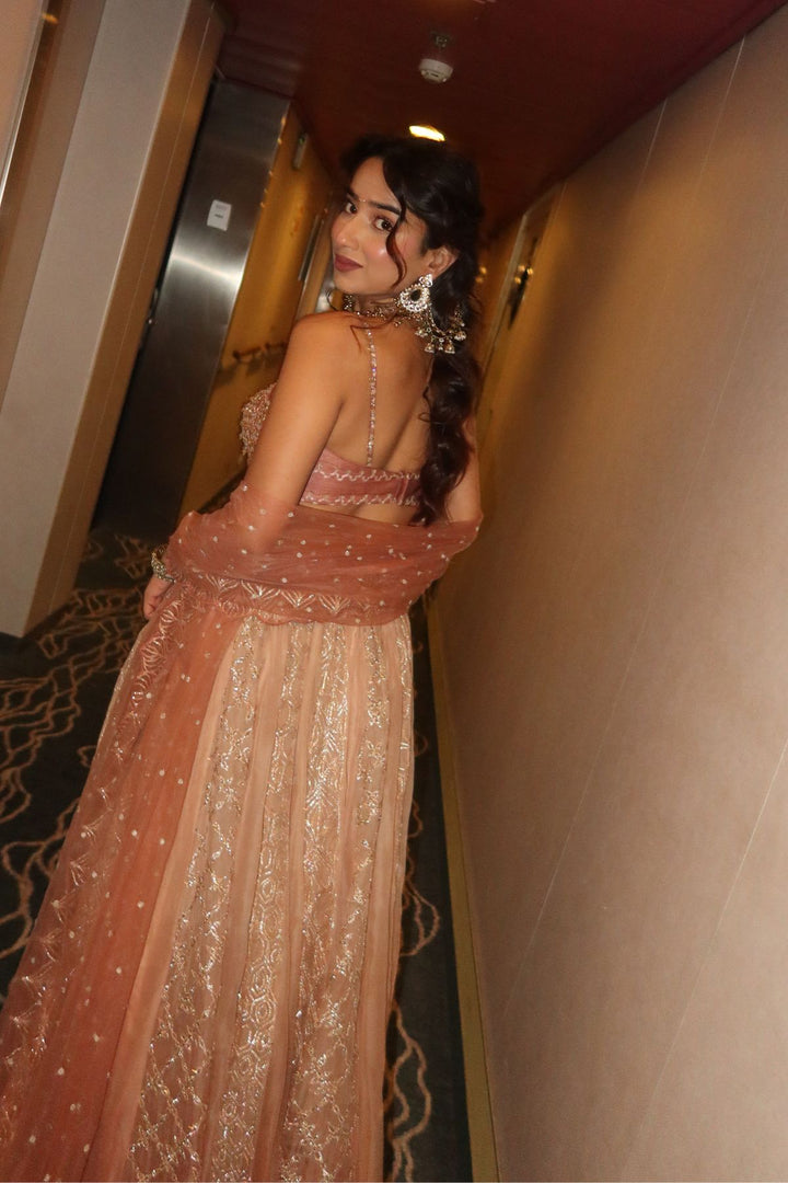 Anicka in Saachi