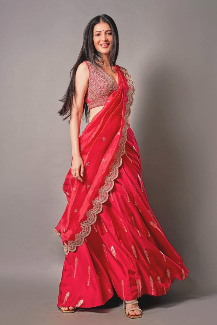 Shruti Hassan in Amal Lehenga Saree
