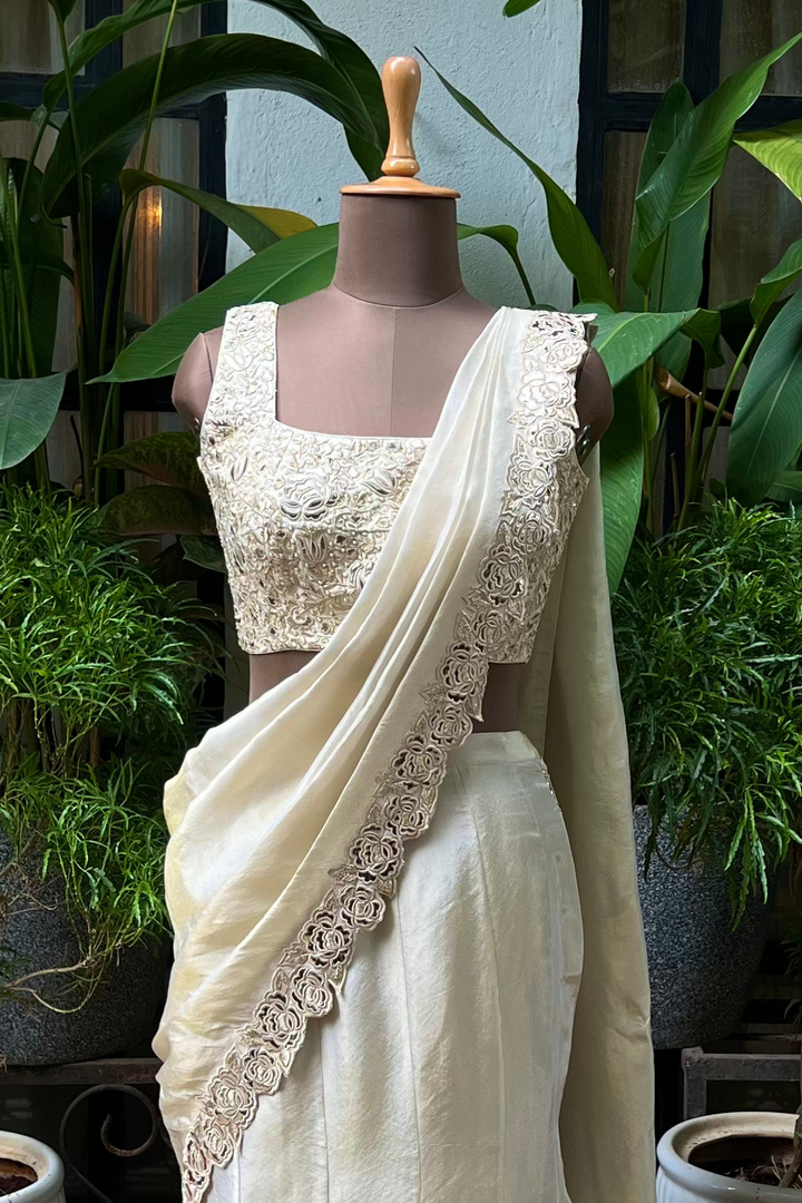 ZIYA PRE-DRAPE SAREE
