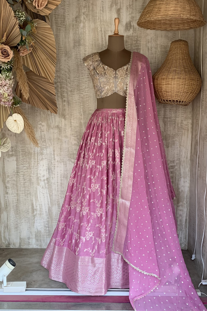 Pink jamewar rushing skirt