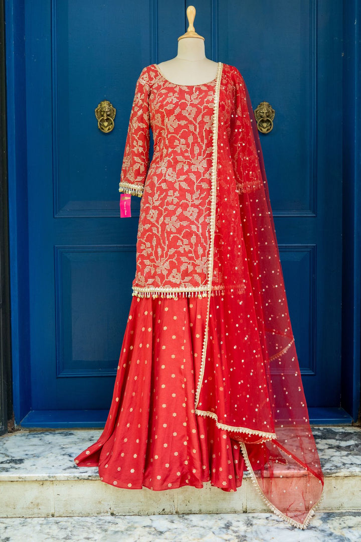Red Fiza kurta sharara