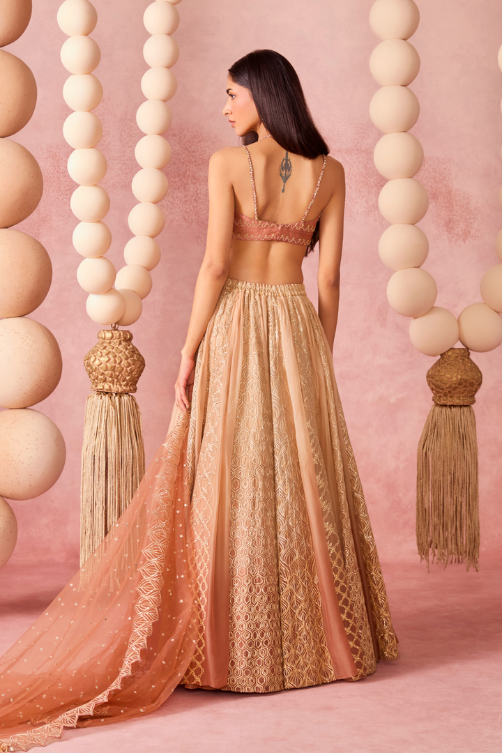 SAACHI LEHENGA