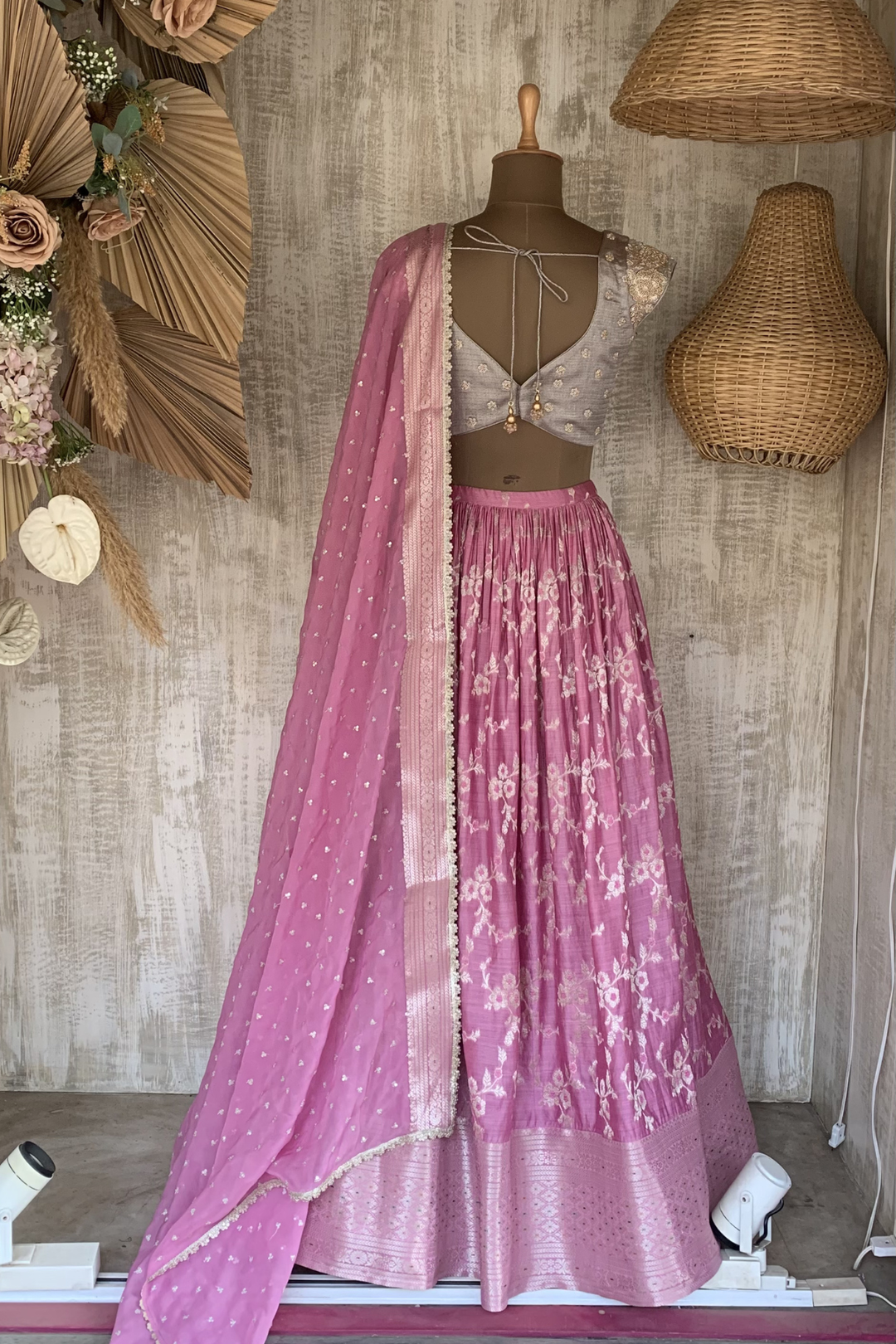 Pink jamewar rushing skirt