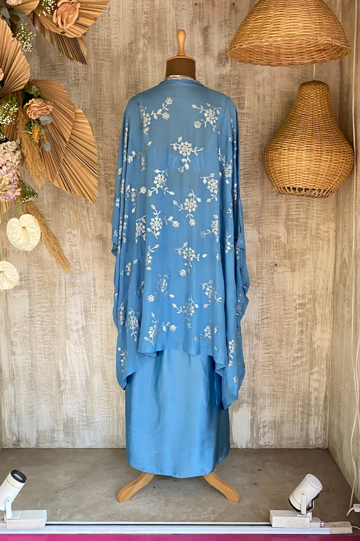 Blue cape set
