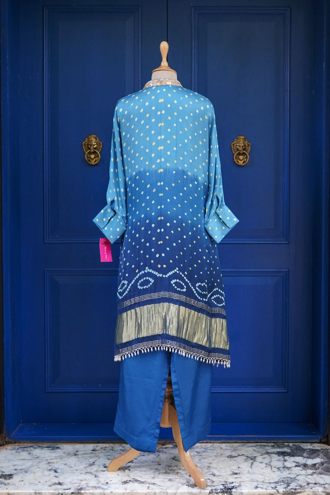 Blue shaded bhandhani tunic set