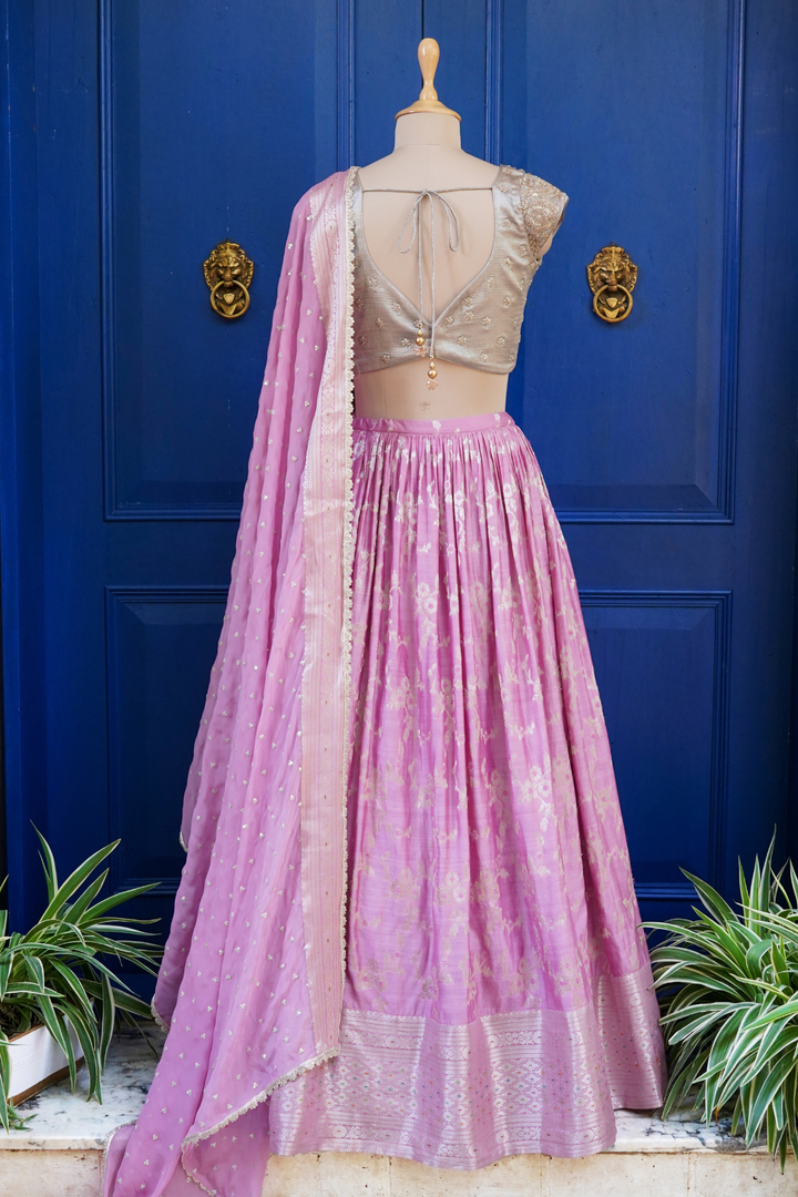 Pink jamewar rushing skirt