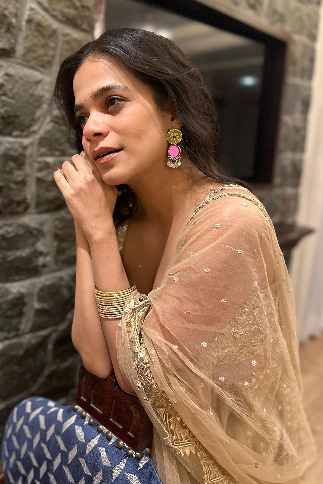 Srishti Shrivastava in Mia Gold