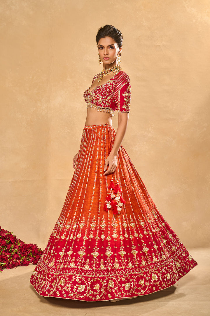 AARIANA LEHENGA