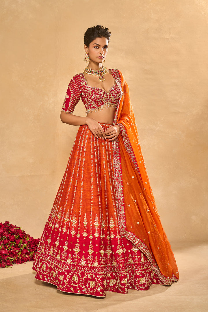 AARIANA LEHENGA