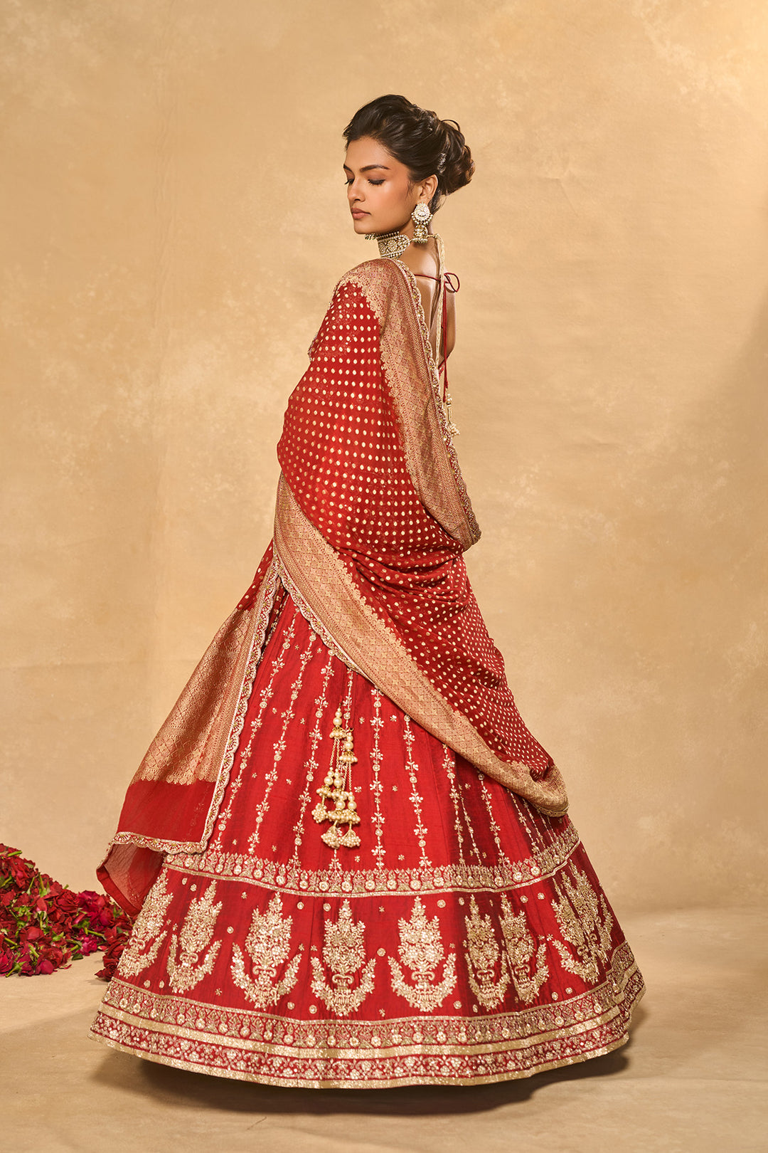 MOHINI LEHENGA