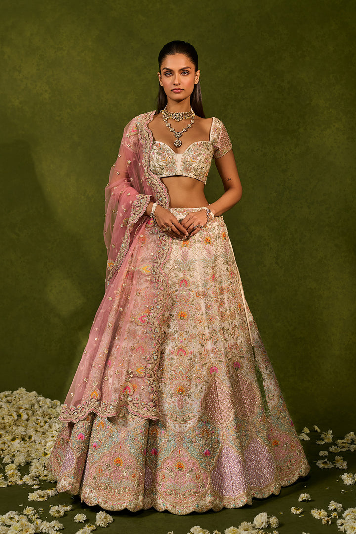 KIARA LEHENGA