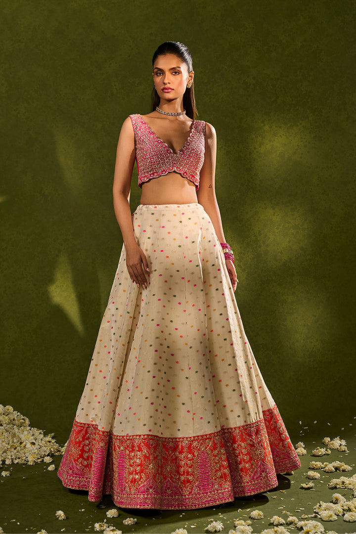 ANVI LEHENGA