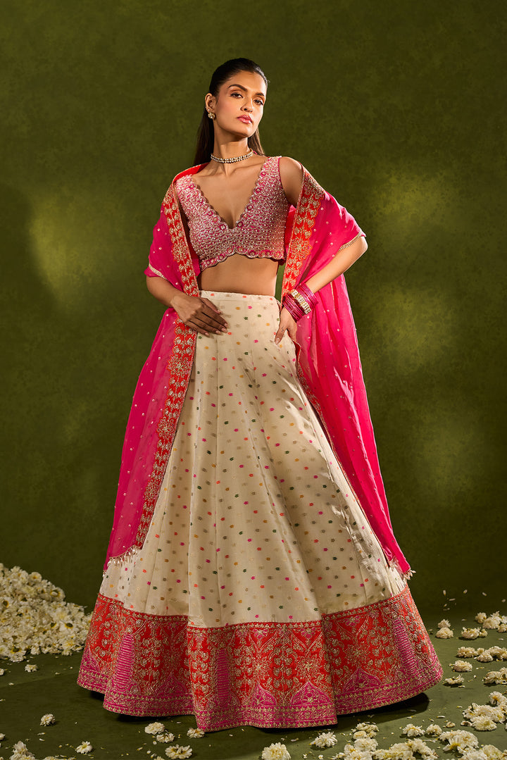 ANVI LEHENGA