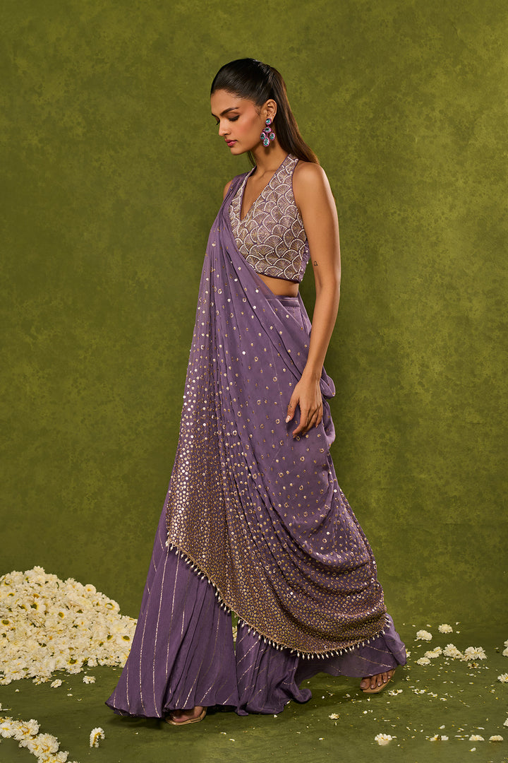 HUNAR DRAPE DUPATTA WITH PANTS