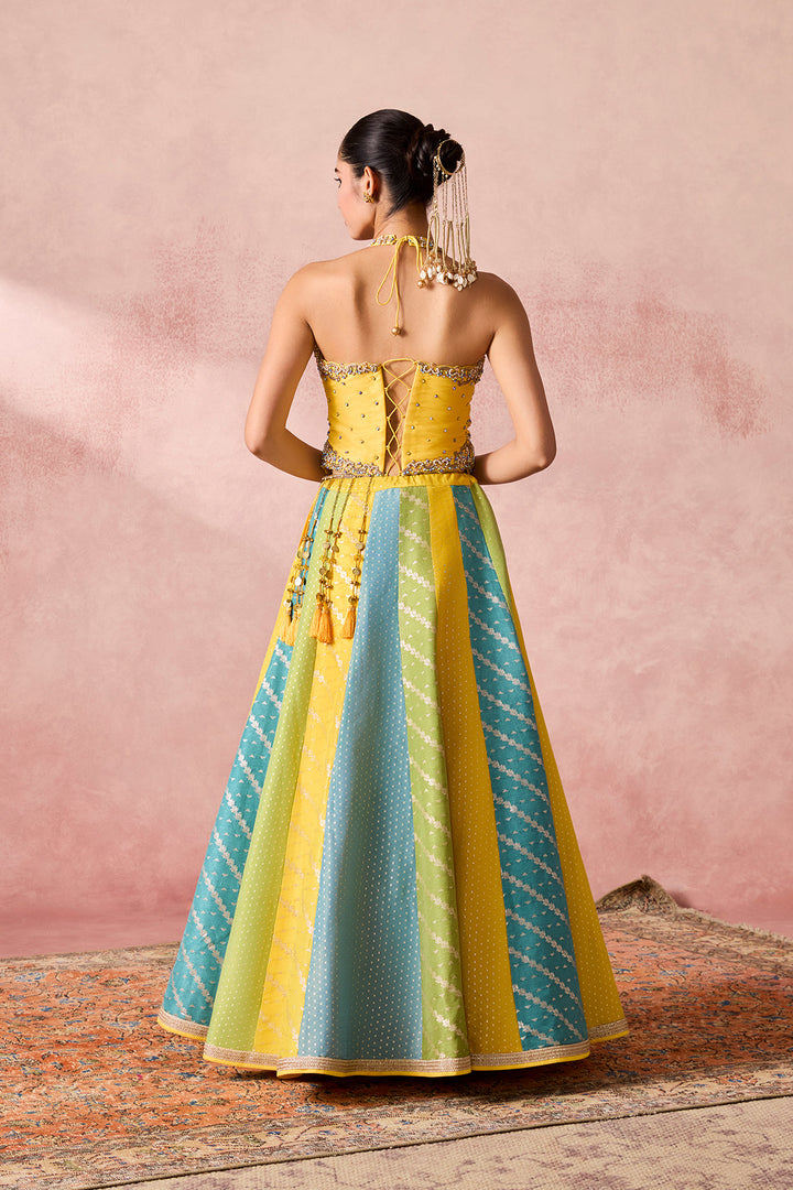 JUHI LEHENGA