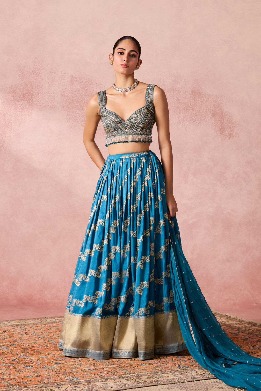 JAHAN LEHENGA