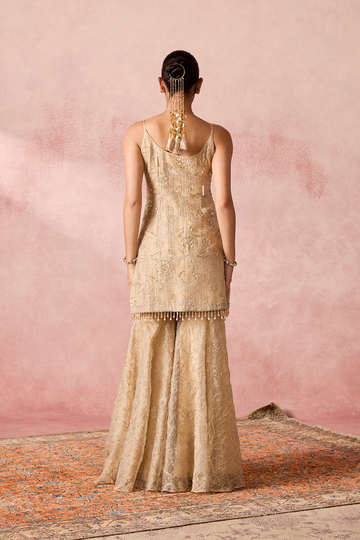 SITARA SHARARA