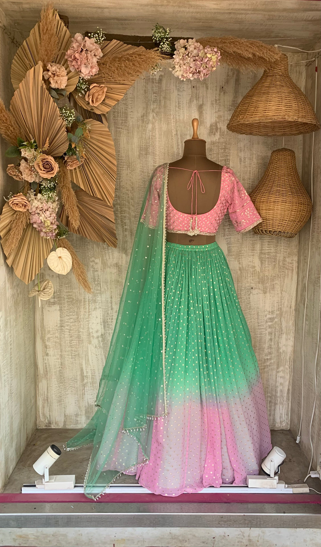 SHADED LUCKNOWI RUSHING SET