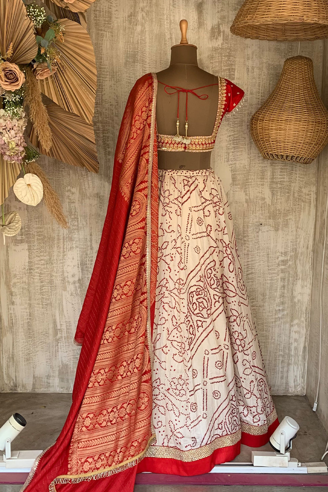 IVORY & RED BANDHANI LEHENGA SET