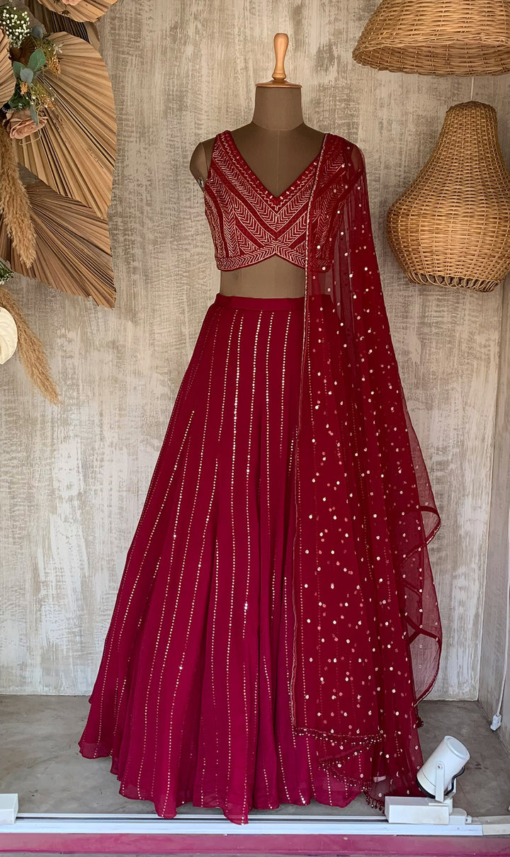 MAROON NAYANI SEQLINE RUSHING SET