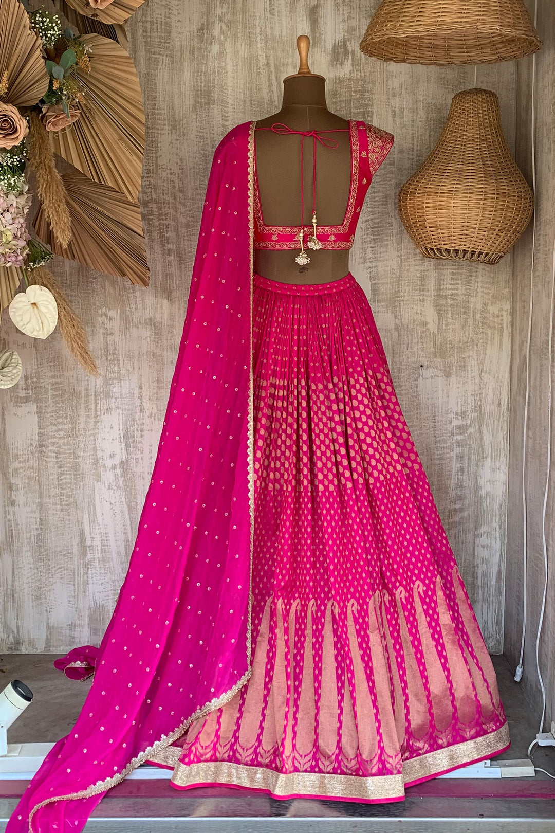 HOT PINK JAMEWAR RUSHING SET