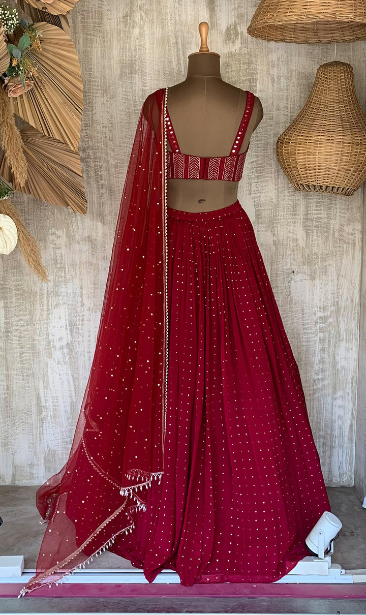 MAROON NAYANI CELESTIA RUSHING SET