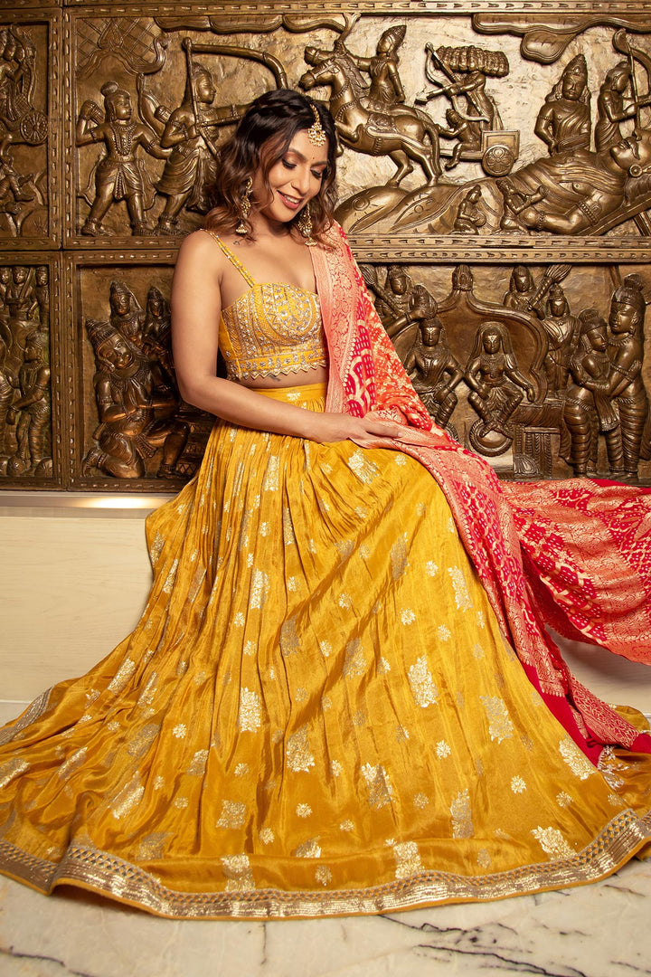 Malini Agarwal in Zest Jamewar Skirt