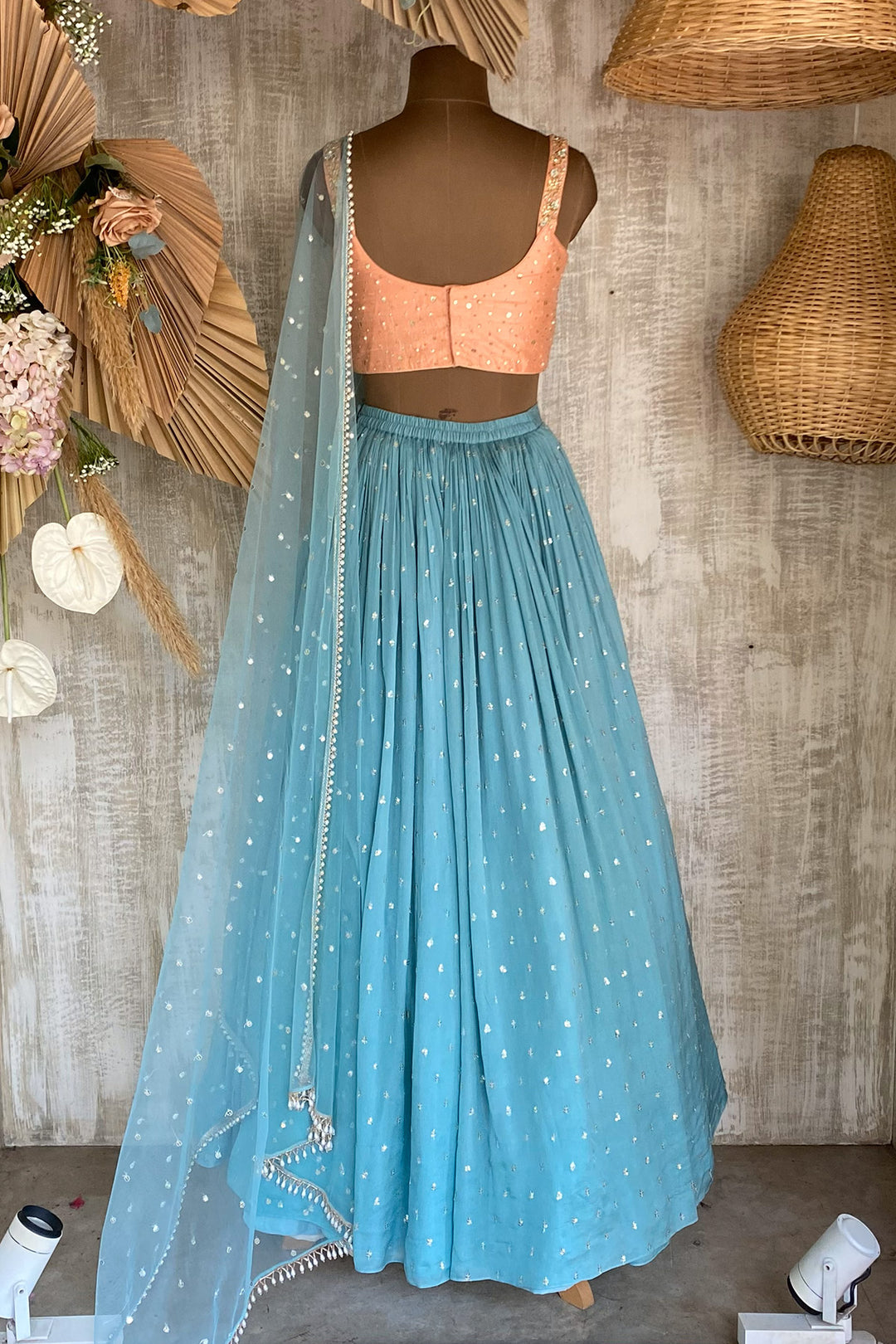 Meera Ruched 
Set