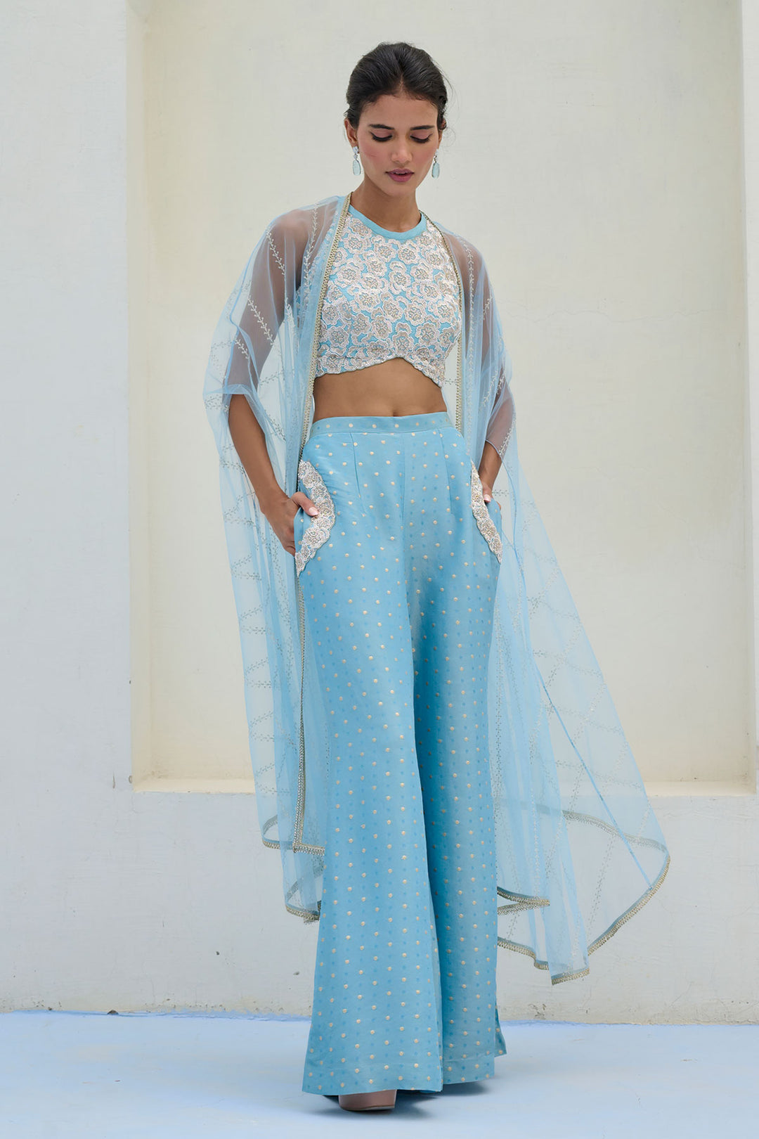 LARA CAPE SET
