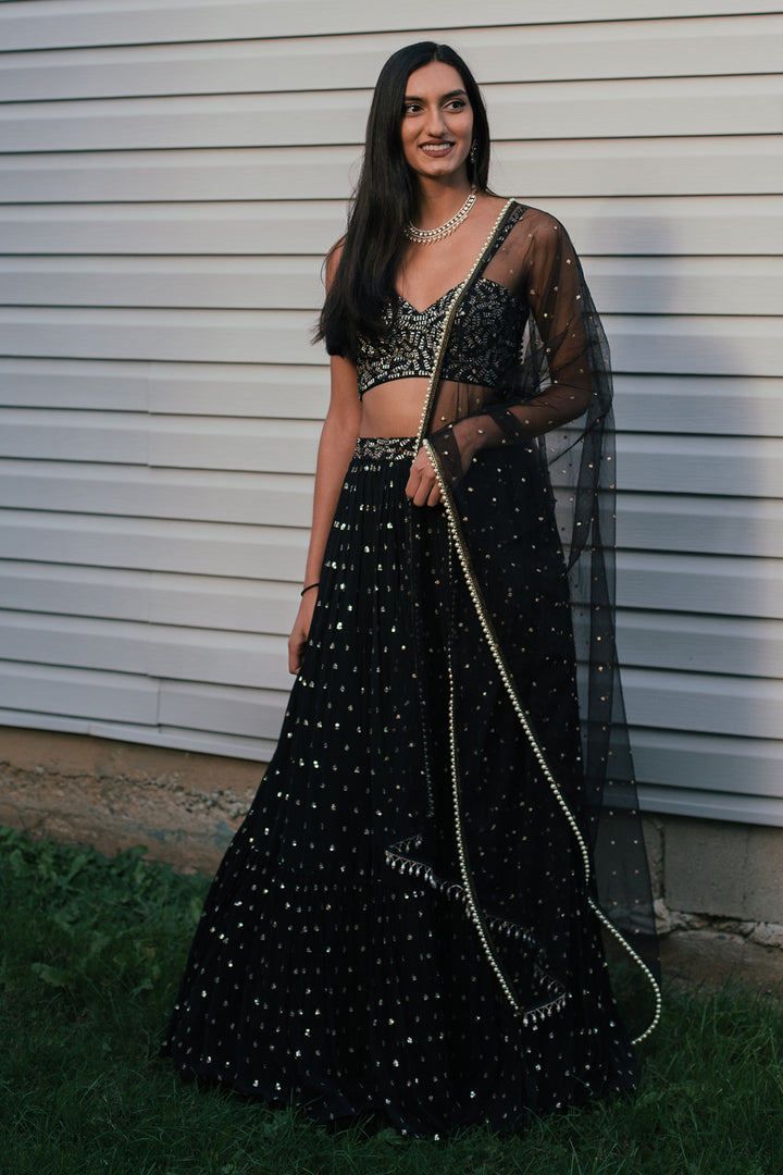 Liv like Div In Gul Tiered Skirt