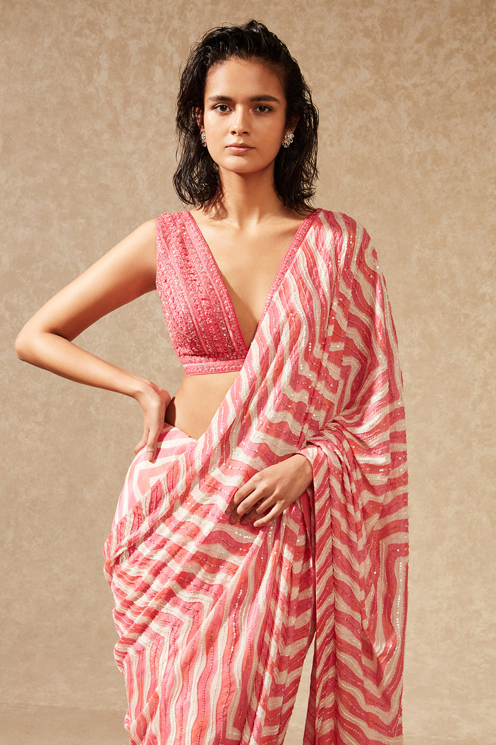 Akira Saree