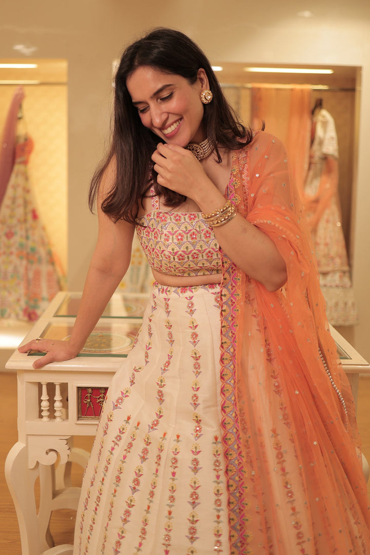 Urmi Daga in Summer Days